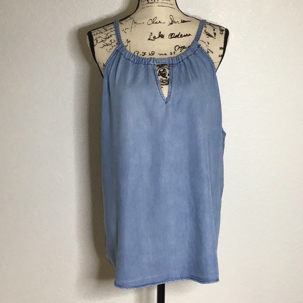 I.N.C Chambray keyhole Sleeveless top XL